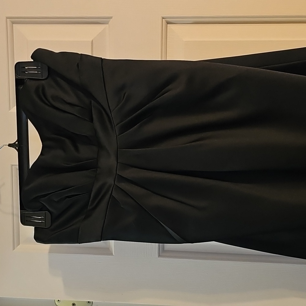 Alfred Angelo Size 4 Black strapless dress